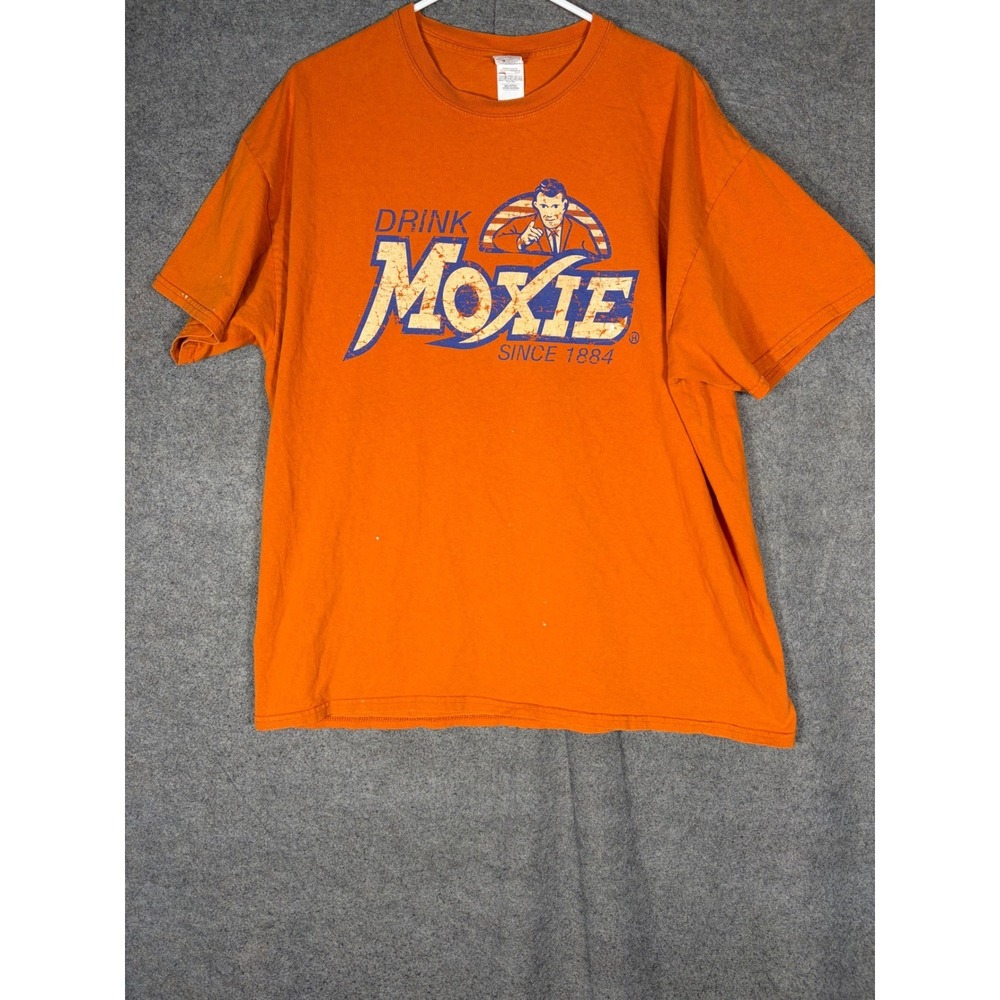 Moxie Soda T-Shirt Mens XL Orange Gildan Ultra Cotton Distinctly Different Tee